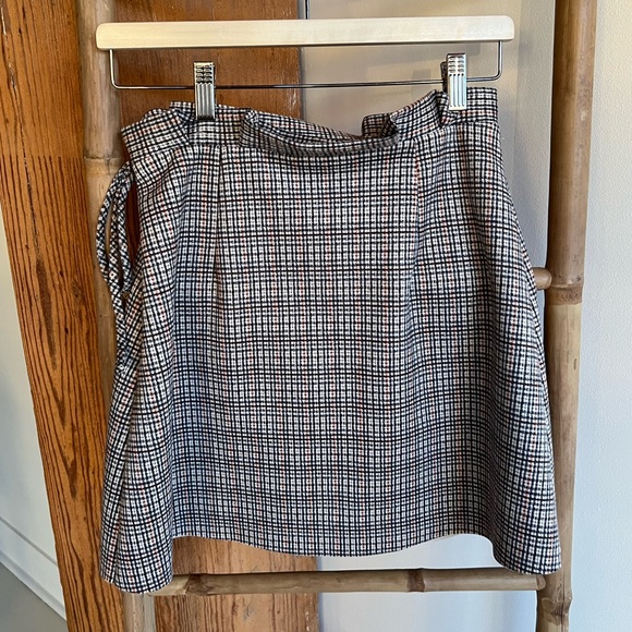 Zara Faux Suede Plaid Wrap Skirt - Picture 5 of 5